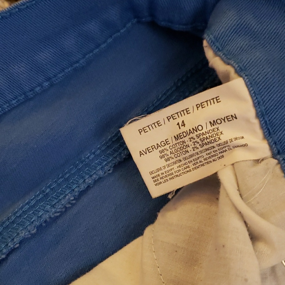 Jeans - Picture 3 of 4